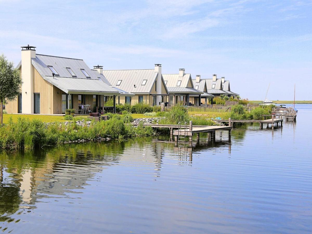 Modern Lodge On The Water In A National Park Tholen Zewnętrze zdjęcie